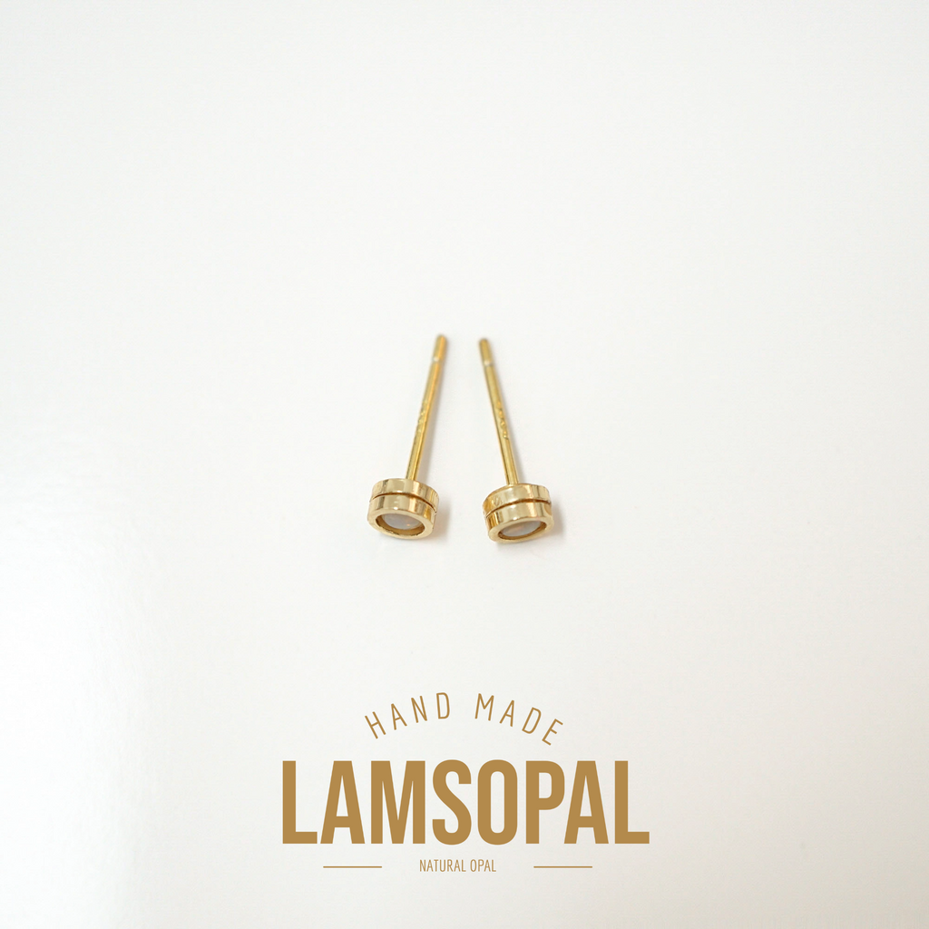 Two gold-toned natural opal lamsonpal beads on a clean white background, with 'HAND MADE LAMSOPAL NATURAL OPAL' text printed below.