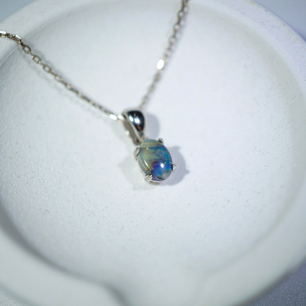 Oval Crystal Opal Sterling Silver Pendant,&nbsp; Mined from Coober Pedy, Australia